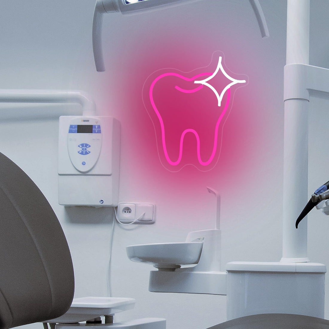 Neon Sign Pink Tooth