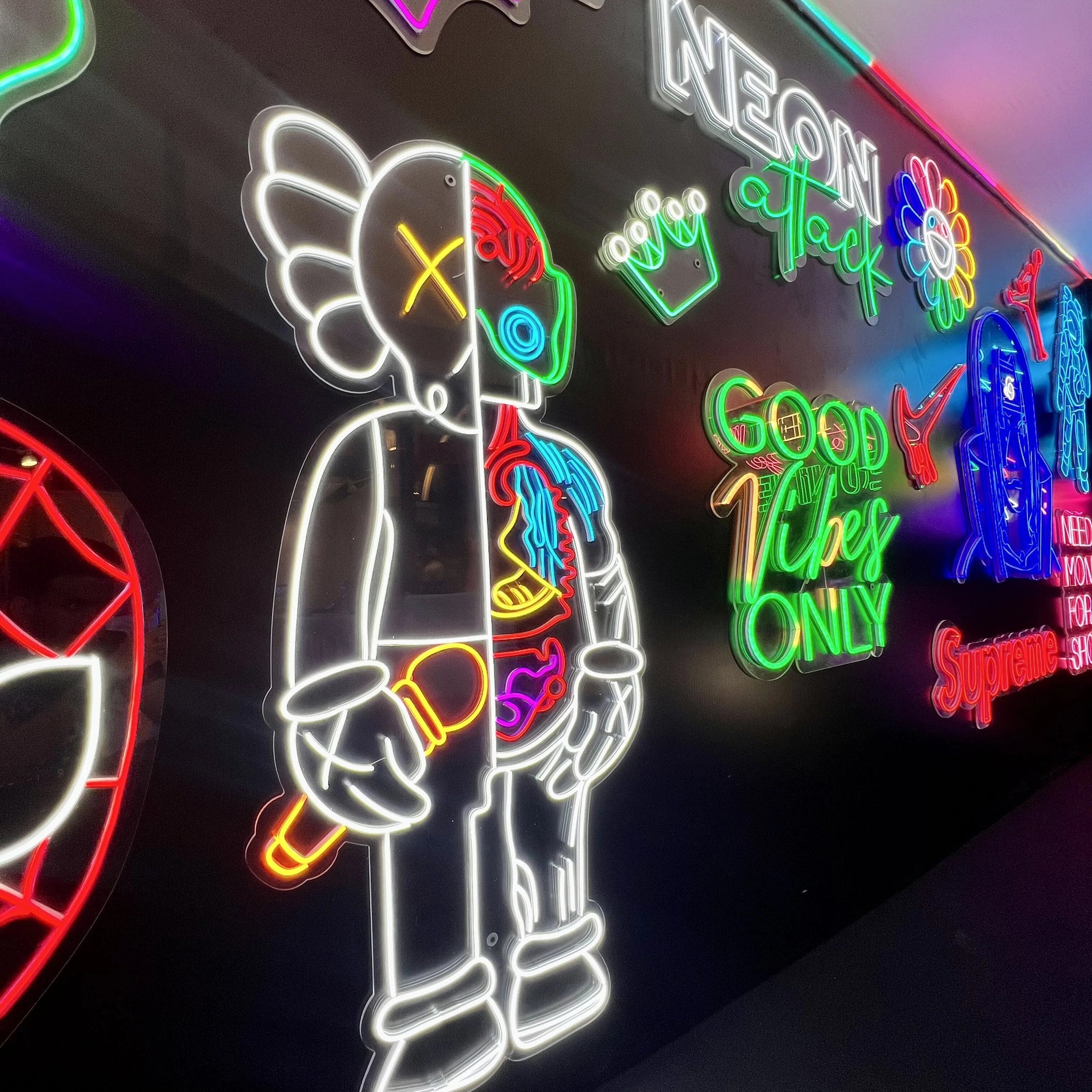 KAWS Neon Sign ( LIMITED EDITION )